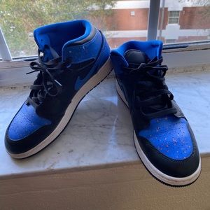 Jordan 1’s Royal Blue Splatter